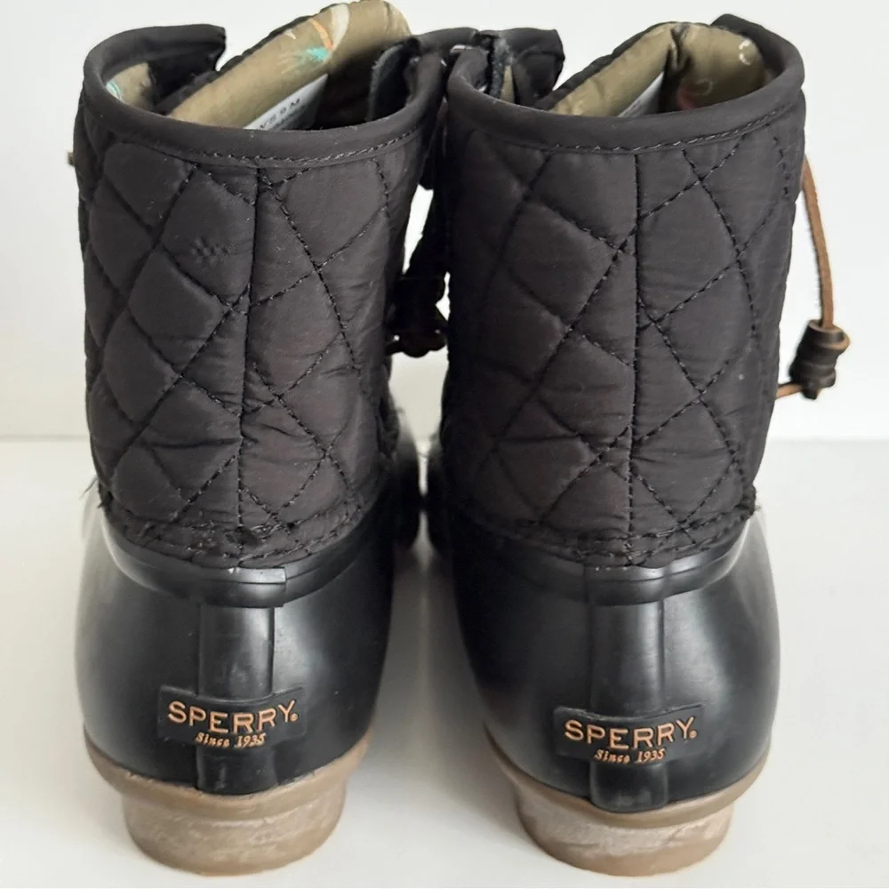 Sperry Women's Saltwater Quilted Duck Boots Shoes Black Water Resistant Size 9 M